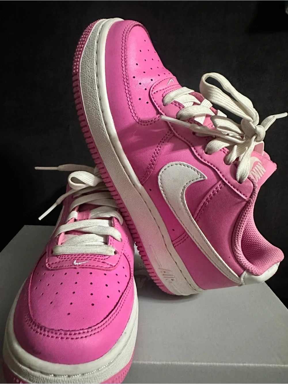 Nike Low-Top Sneakers Pink & White Colorblock